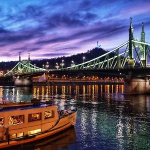Ms Diana - Cruises Viena