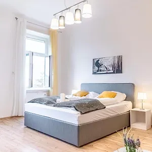 Apartment Attractive 2br Near Akh Ideal For Longstays, Vienna
