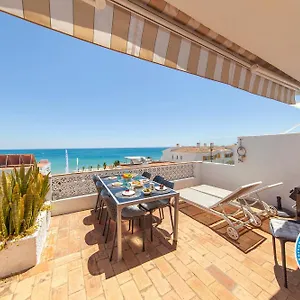 c22-beco-do-poo-beach-townhouse-in-praia-da-luz.hotelaalgarve.com/