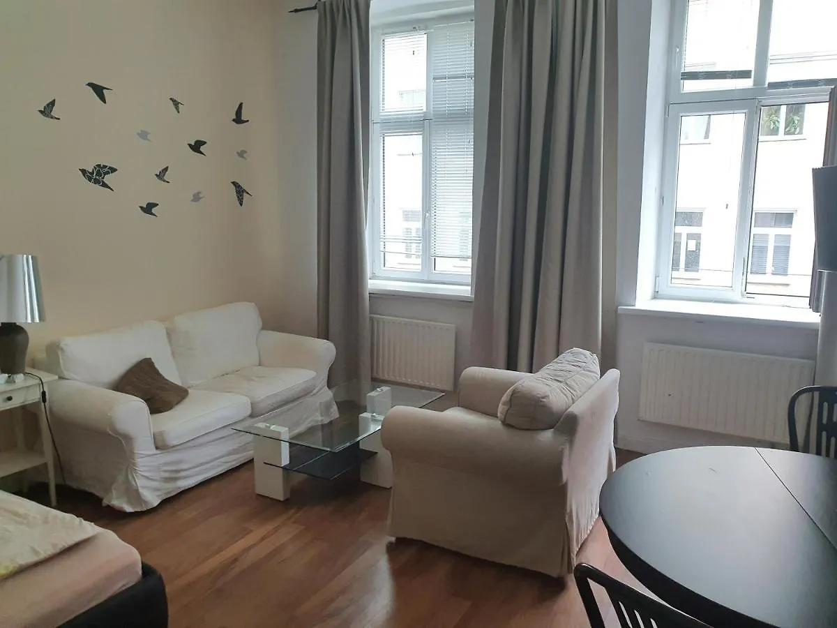 Beutiful Apartment Near The Center Viena Austria